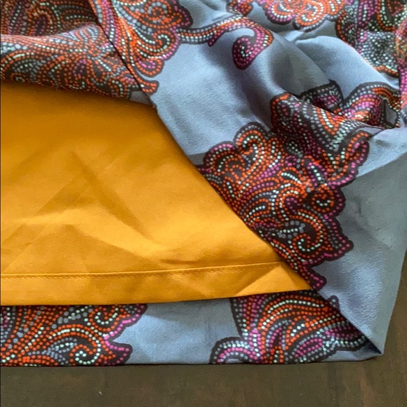 NWT Gorgeous The Limited Long Sleeve Dress Size M - Picture 4 of 7